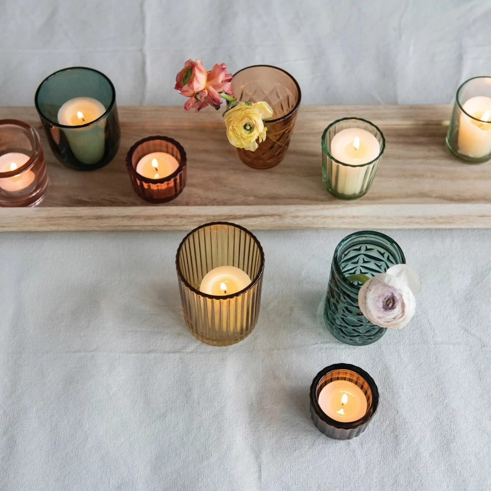 Embossed Glass Votive Holders with Tray Set of 10 lildovecafe